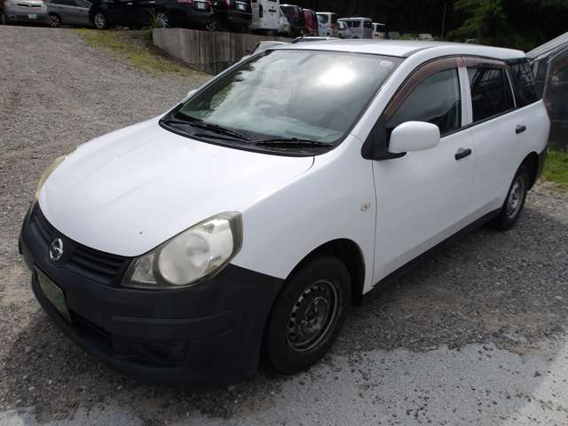Nissan AD 2