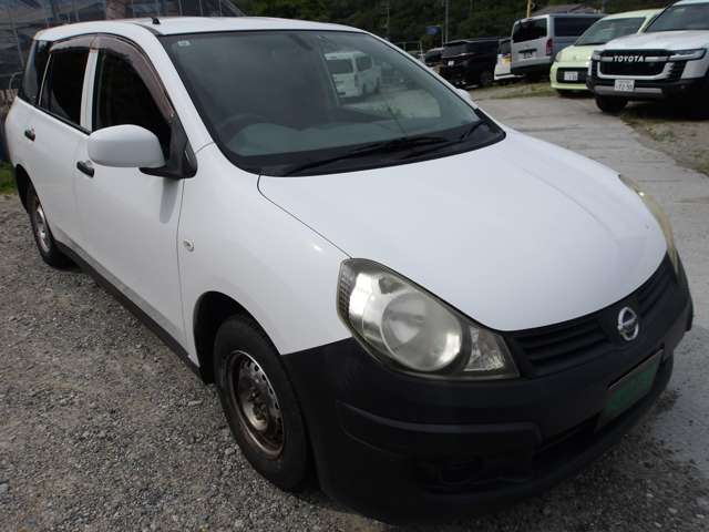 Nissan AD 10