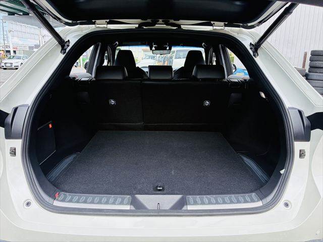 Toyota Harrier 11