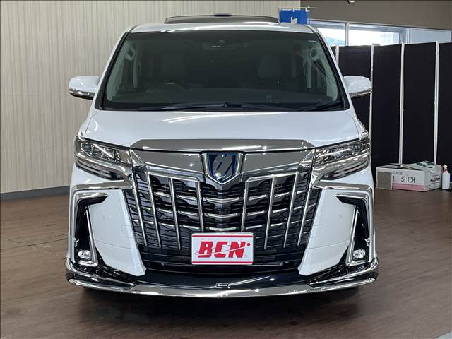 Toyota Alphard 2