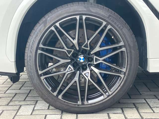 BMW X6 M 9