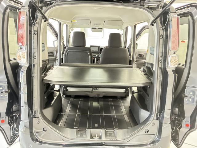 Suzuki Spacia Base 4