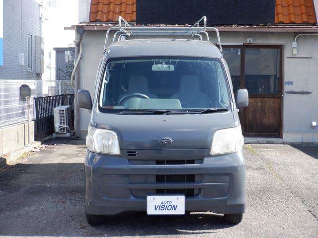 Daihatsu Hijet Cargo 3