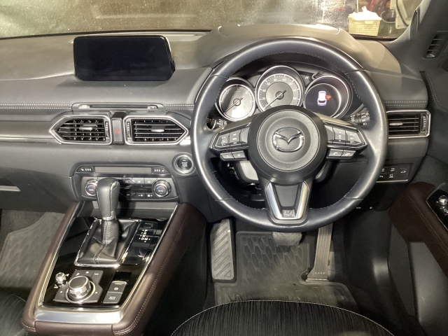 Mazda CX-8 3