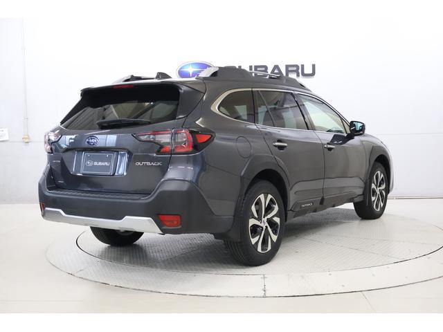 Subaru Legacy Outback 3