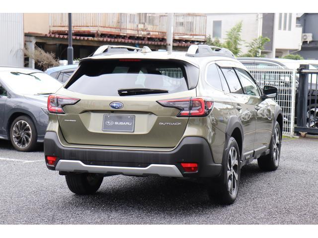 Subaru Legacy Outback 2