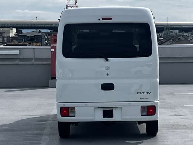 Suzuki Every 7