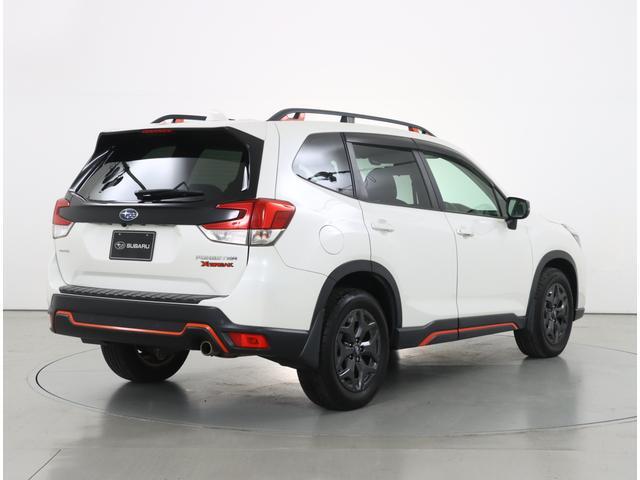 Subaru Forester 4