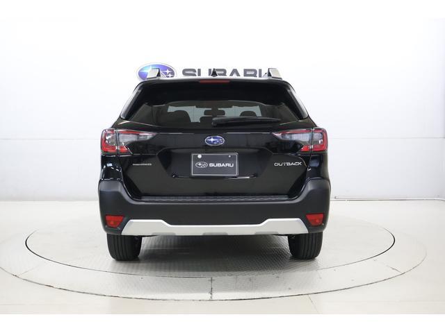 Subaru Legacy Outback 5