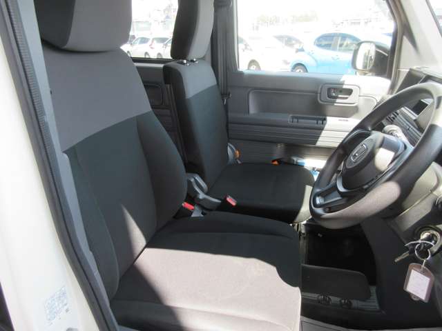 Honda N-VAN 8