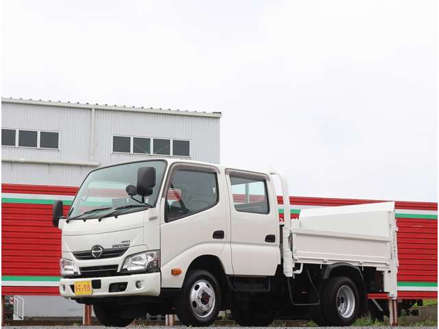Hino Dutro 5