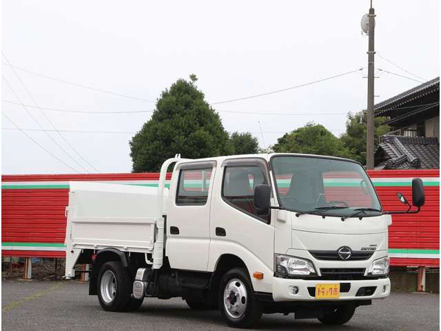 Hino Dutro 7