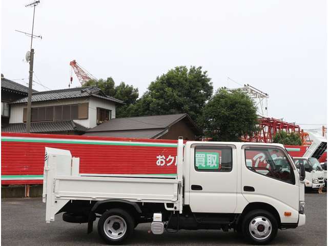 Hino Dutro 8