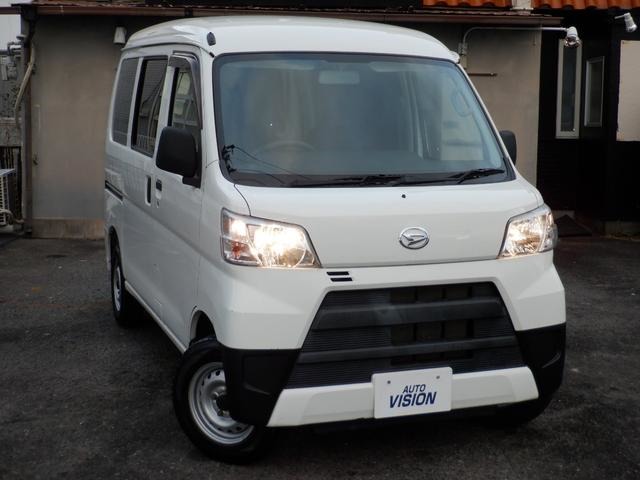 Daihatsu Hijet Cargo 2