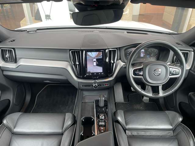 Volvo XC60 5