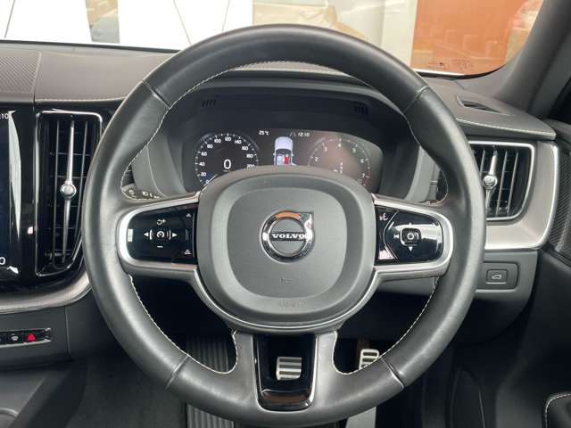 Volvo XC60 9