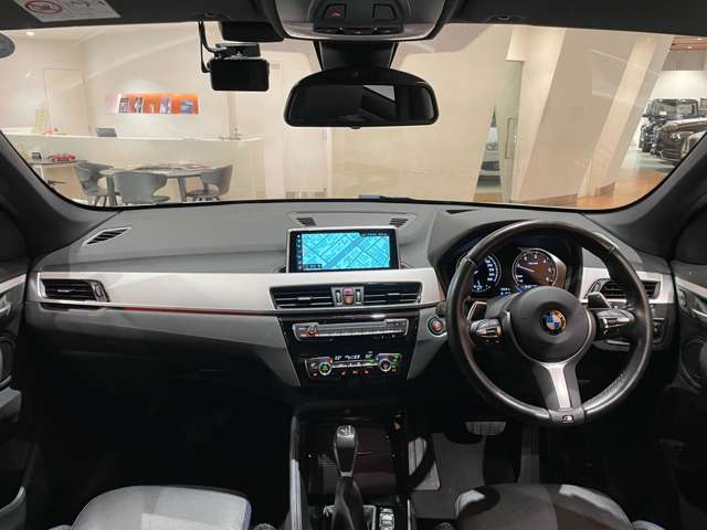 BMW X1 6
