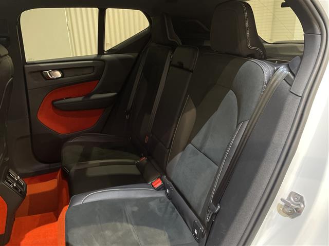 Volvo XC40 5