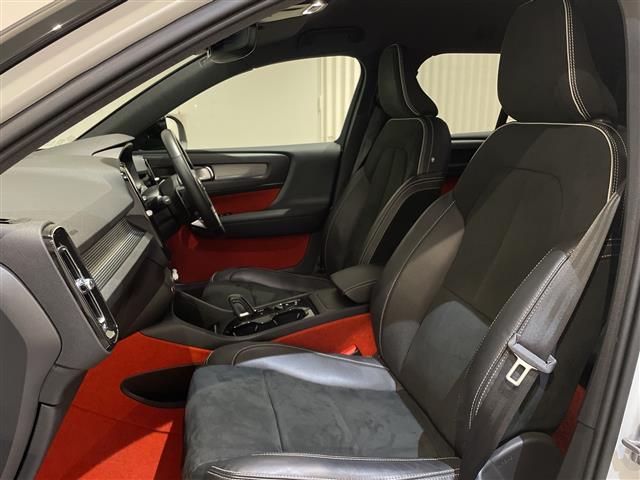 Volvo XC40 7