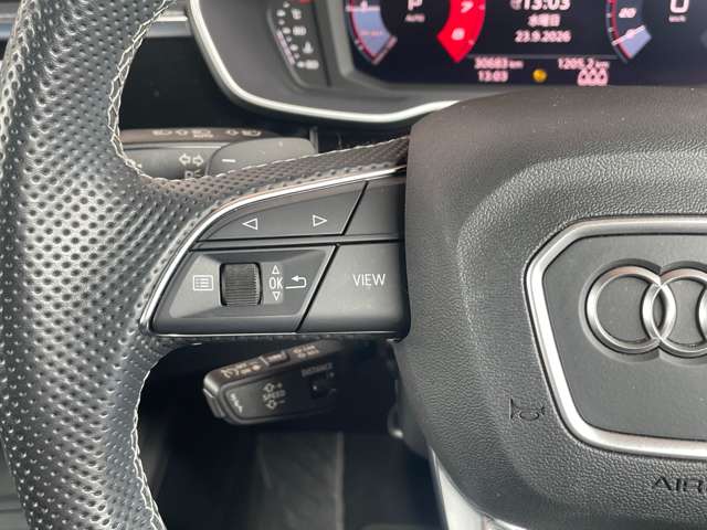 Audi Q3 8