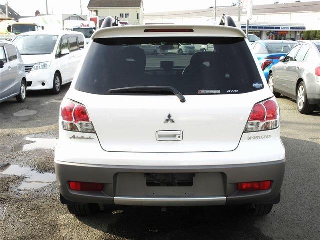 Mitsubishi エアトレック 6