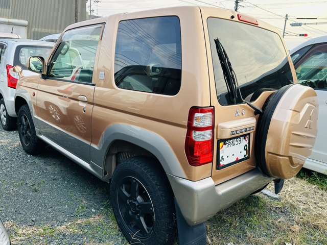 Mitsubishi Pajero Mini 7