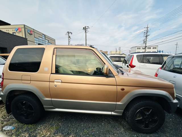 Mitsubishi Pajero Mini 10
