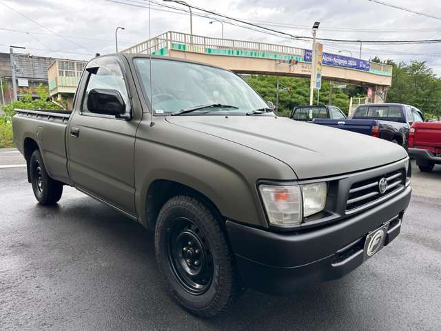 Toyota Hilux 3