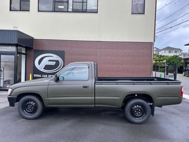 Toyota Hilux 4