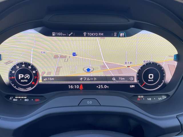 Audi Q2 6