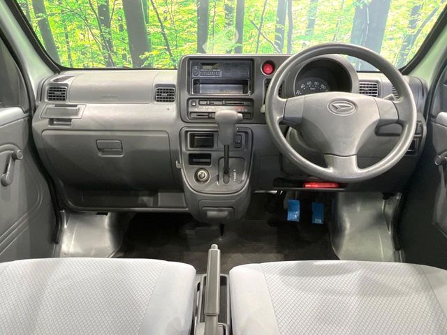 Daihatsu Hijet Deck Van 2