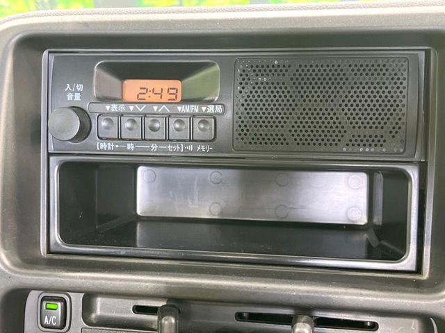 Daihatsu Hijet Deck Van 3