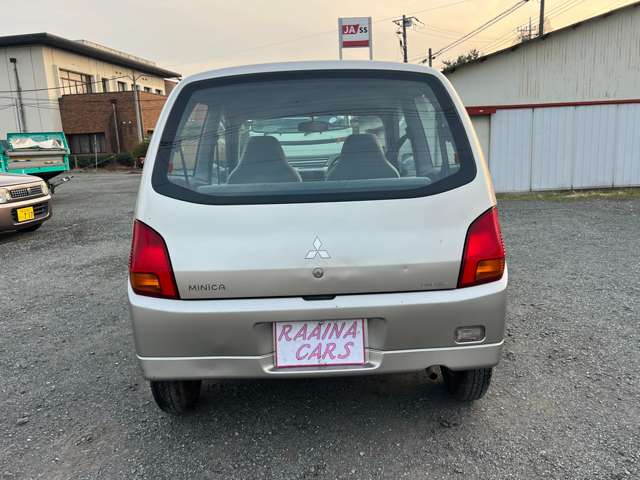 Mitsubishi ミニカ 9