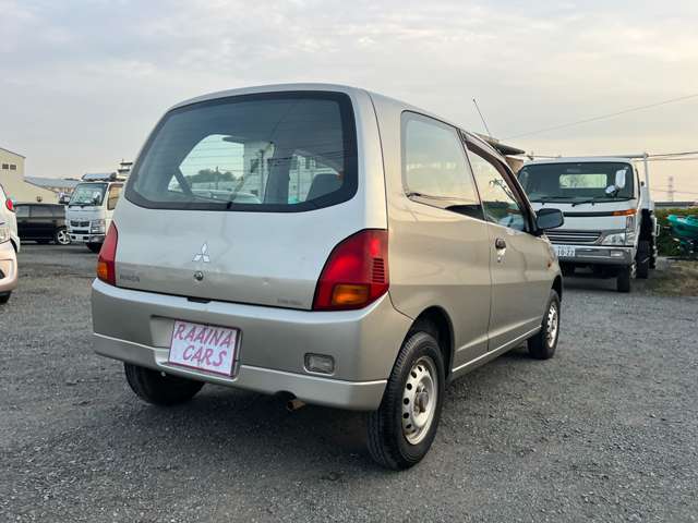 Mitsubishi ミニカ 10