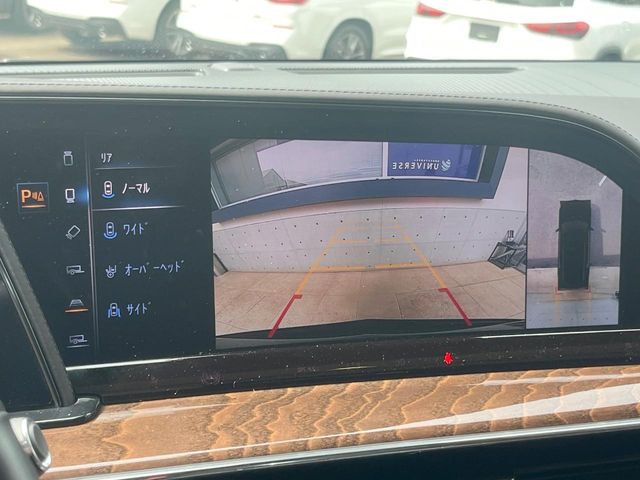 Cadillac エスカレード 5