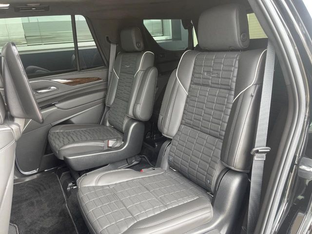 Cadillac エスカレード 8