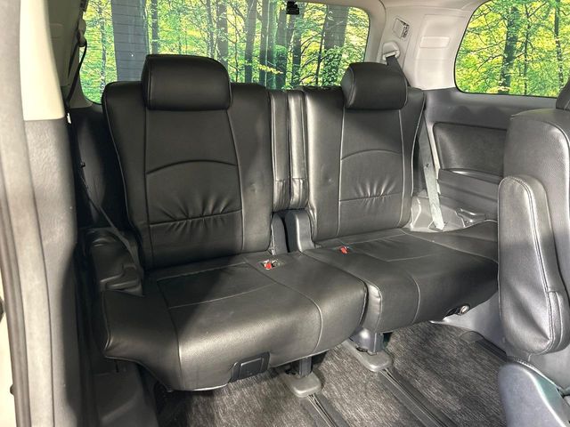 Toyota Vellfire 10
