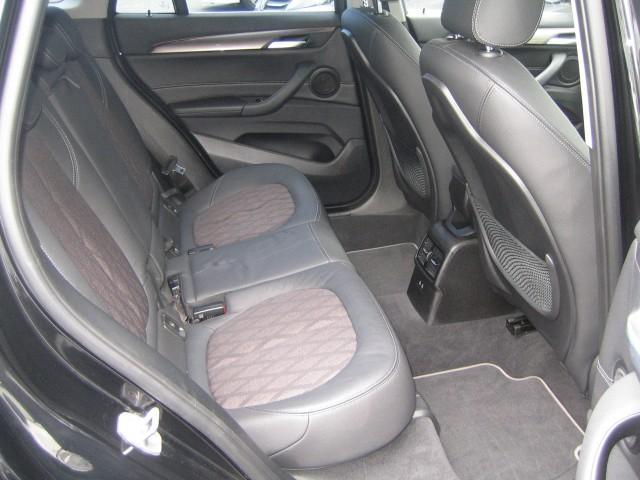 BMW X1 11