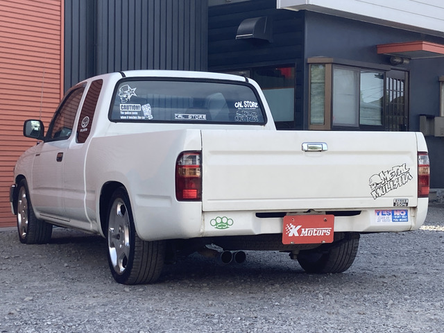 Toyota Hilux 10