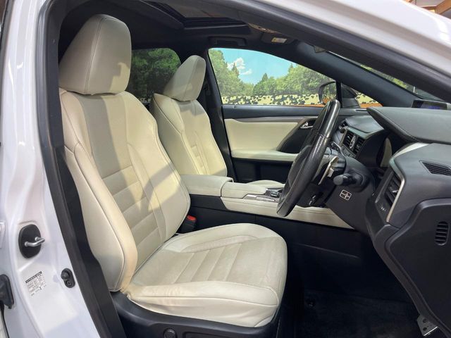 Lexus RX 8