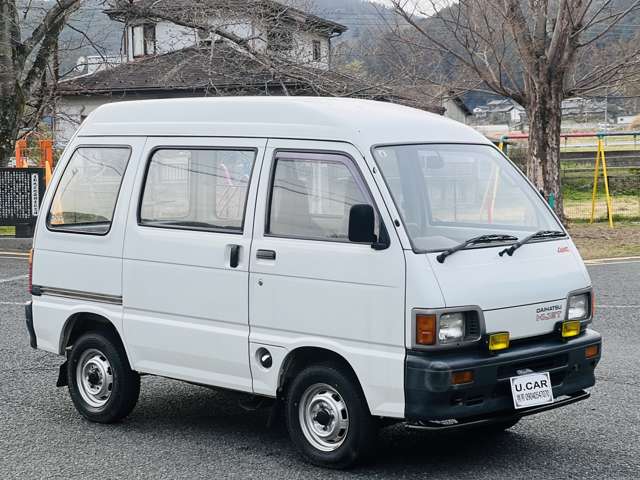 Daihatsu Hijet Van 8