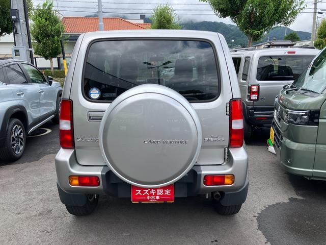 Suzuki Jimny Sierra 4