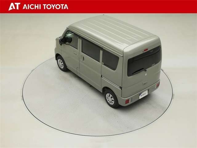 Suzuki Every 12
