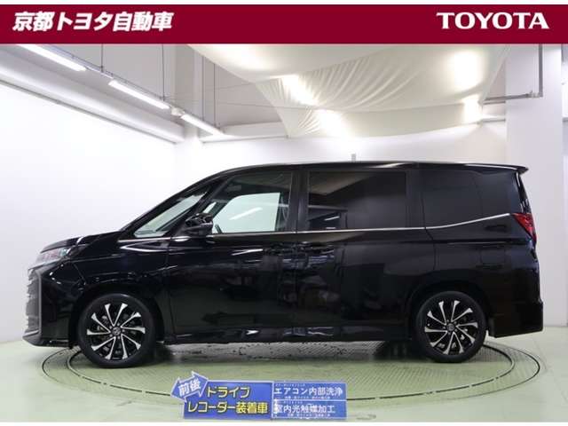Toyota Noah 2