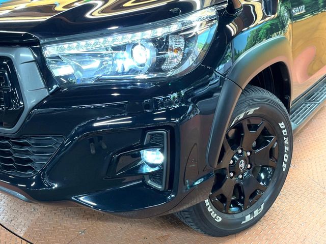 Toyota Hilux 12