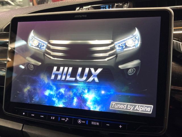 Toyota Hilux 3