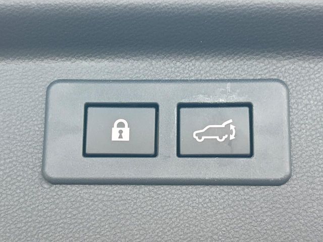 Subaru Forester 4