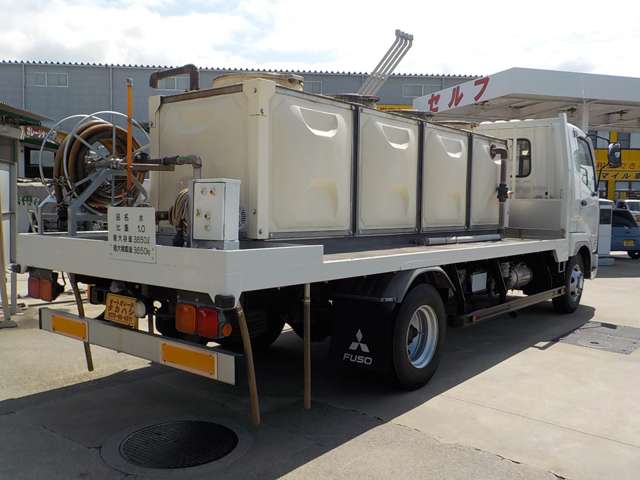 Mitsubishi Fuso Fighter 5