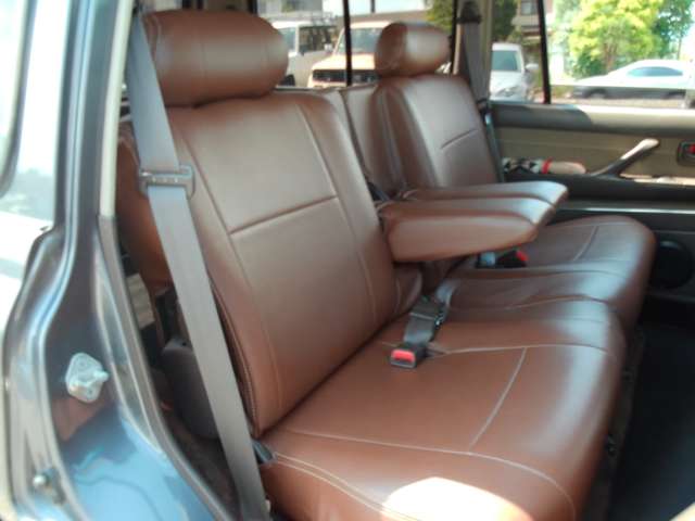Toyota Land Cruiser 80 12