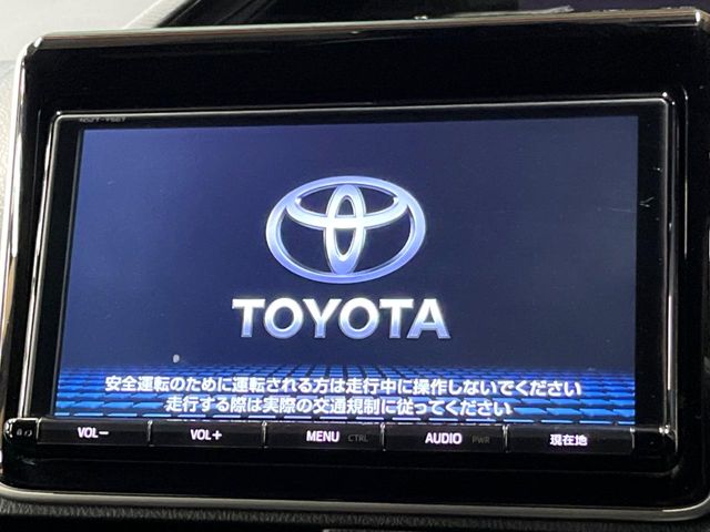 Toyota Esquire 4